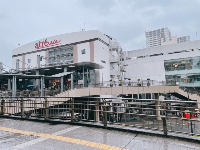 三鷹駅外観