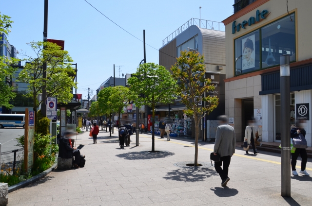 仙川駅南側エリアの風景