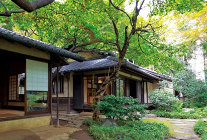林芙美子記念館外観