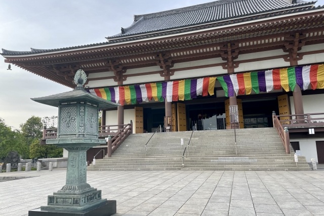 西新井大師本堂