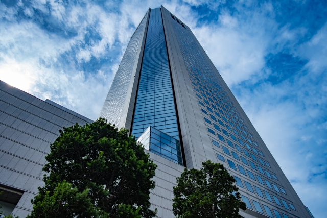 東京オペラシティ外観