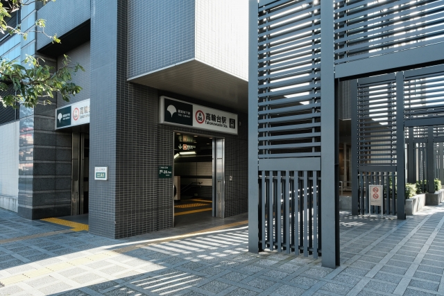 高輪台駅外観