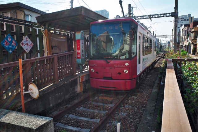 三ノ輪橋停留場と都電