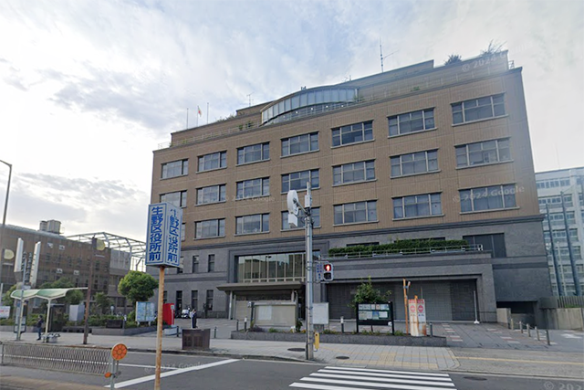 生野区役所外観