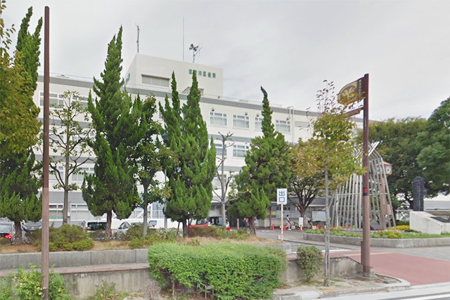 淀川区役所外観