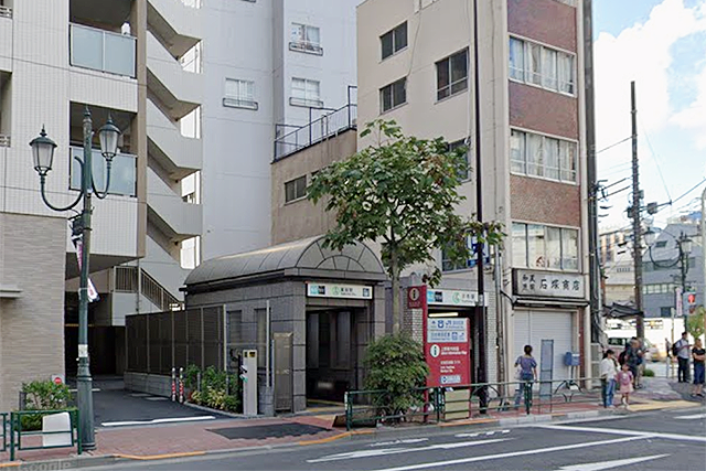 湯島駅周辺の風景