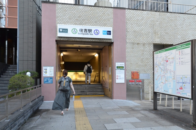 住吉駅外観