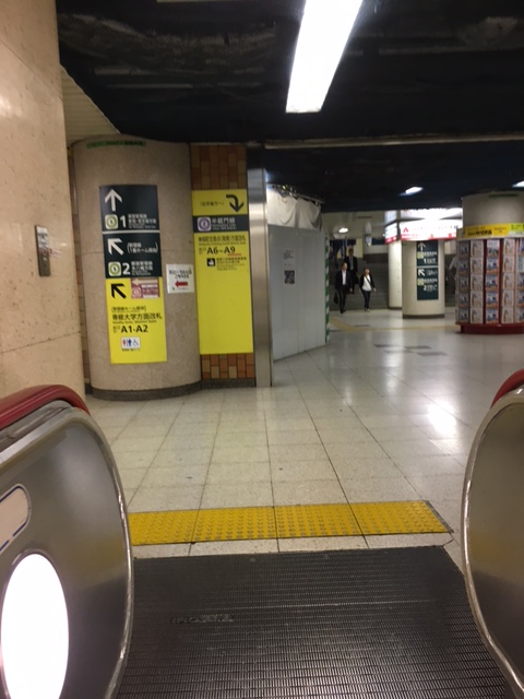 エスカレーター