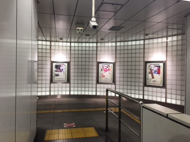 つくばエクスプレス線（TX）浅草駅　エスカレーター